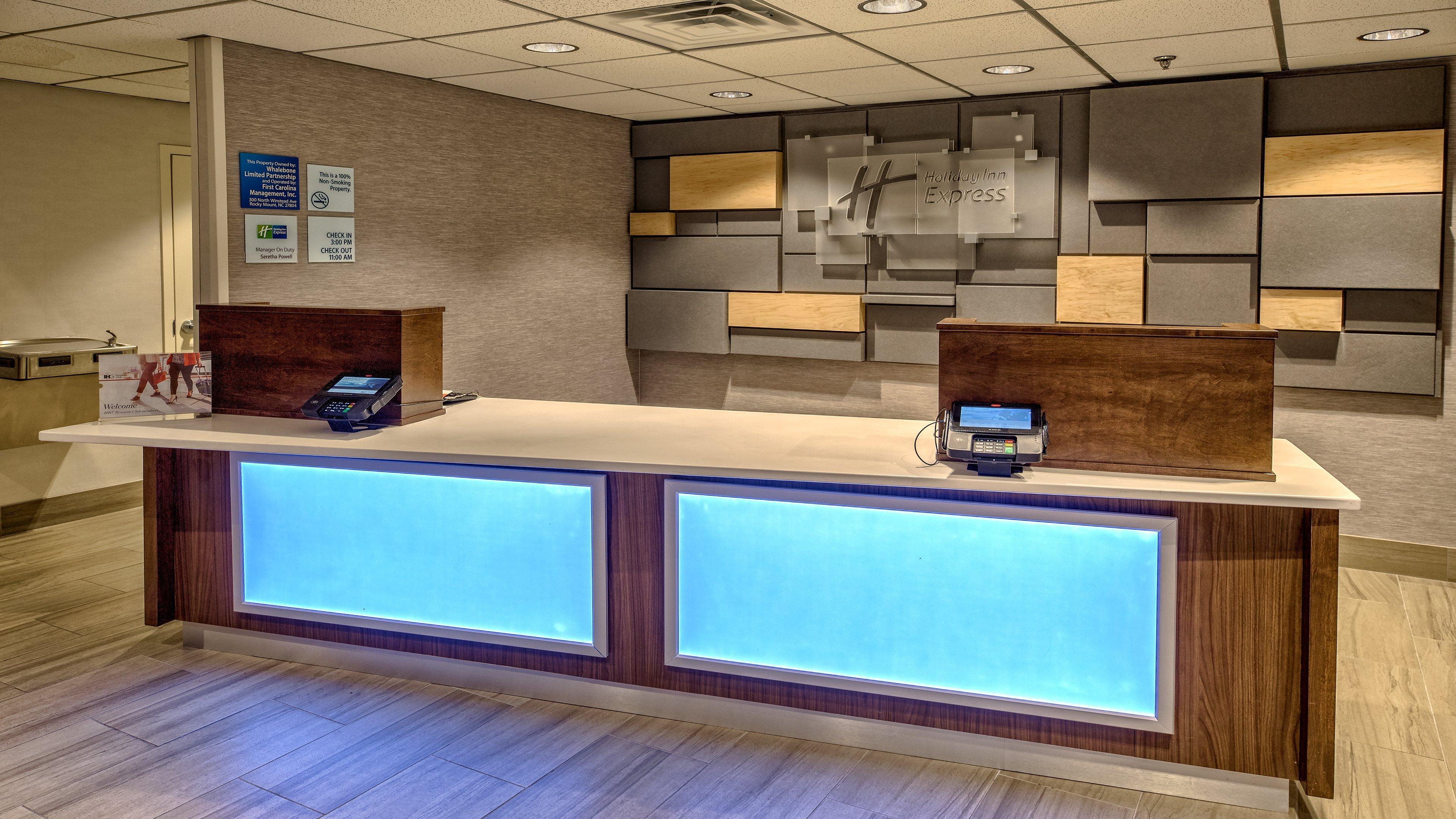 Express Medical Center - Midtown By Ihg