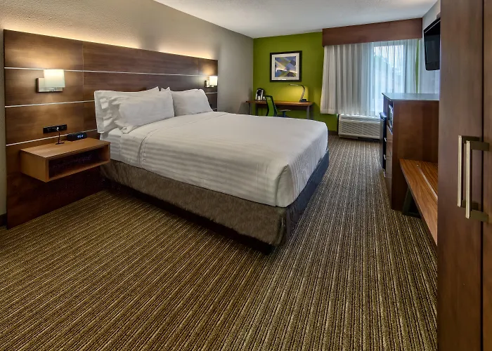 Holiday Inn Express Memphis Medical Center - Midtown By Ihg